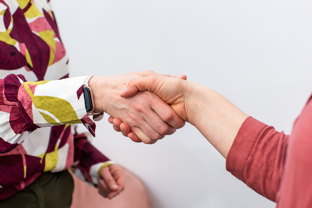 6. How to present your products online Organising images on a website